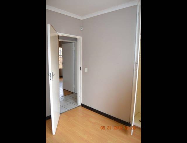 3 BEDROOM TOWNHOUSE FOR SALE IN PETERSFIELD